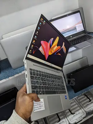 Laptop HP ProBook 440 8GB Intel Core i5 SSD 256GB