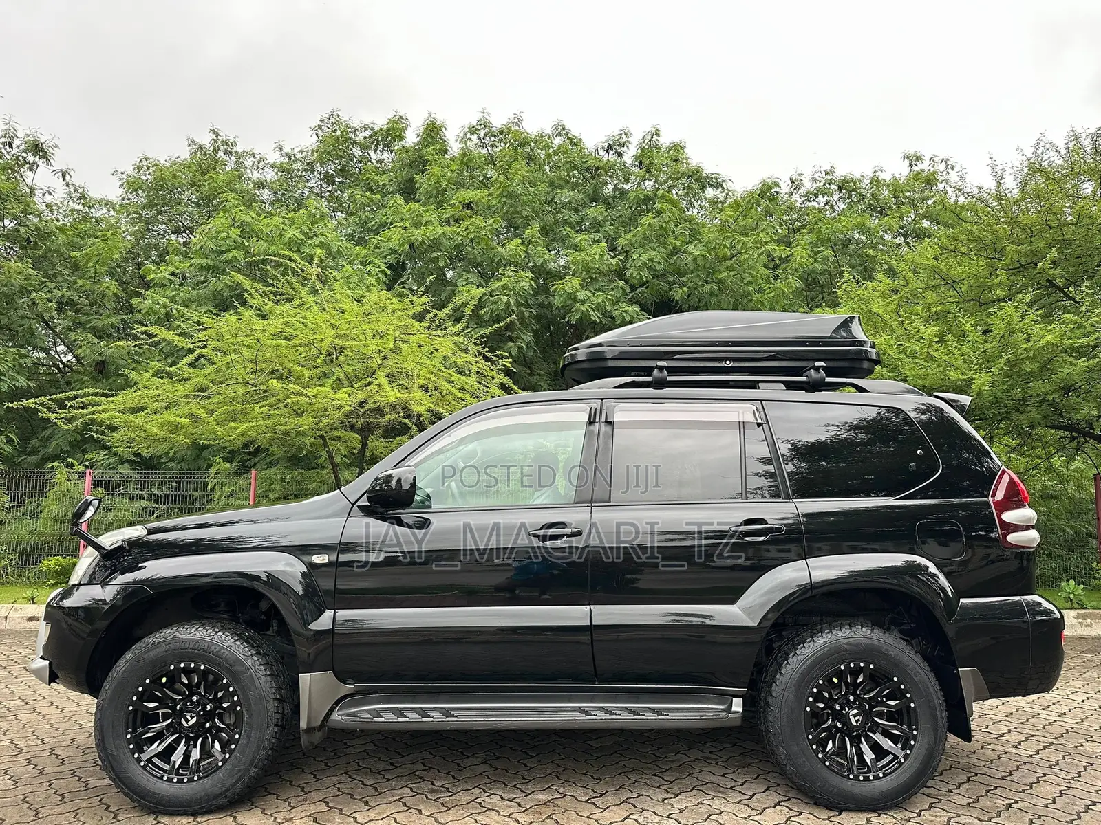 Toyota Land Cruiser Prado 2006 Black