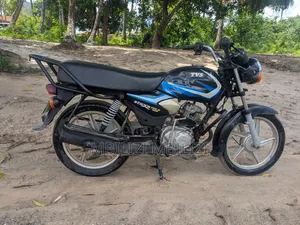 Bajaj Boxer 125 2025 Black