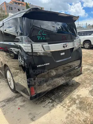 Toyota Vellfire 2016