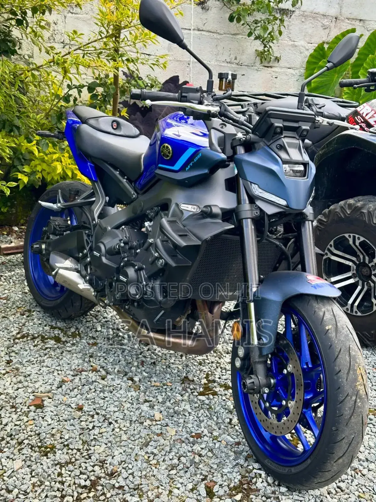 Yamaha 2023 Blue