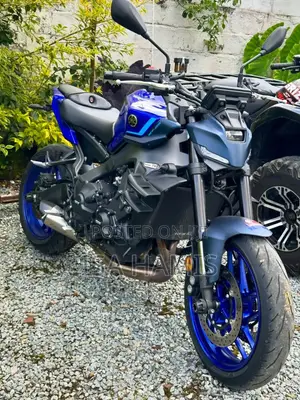 Yamaha 2023 Blue