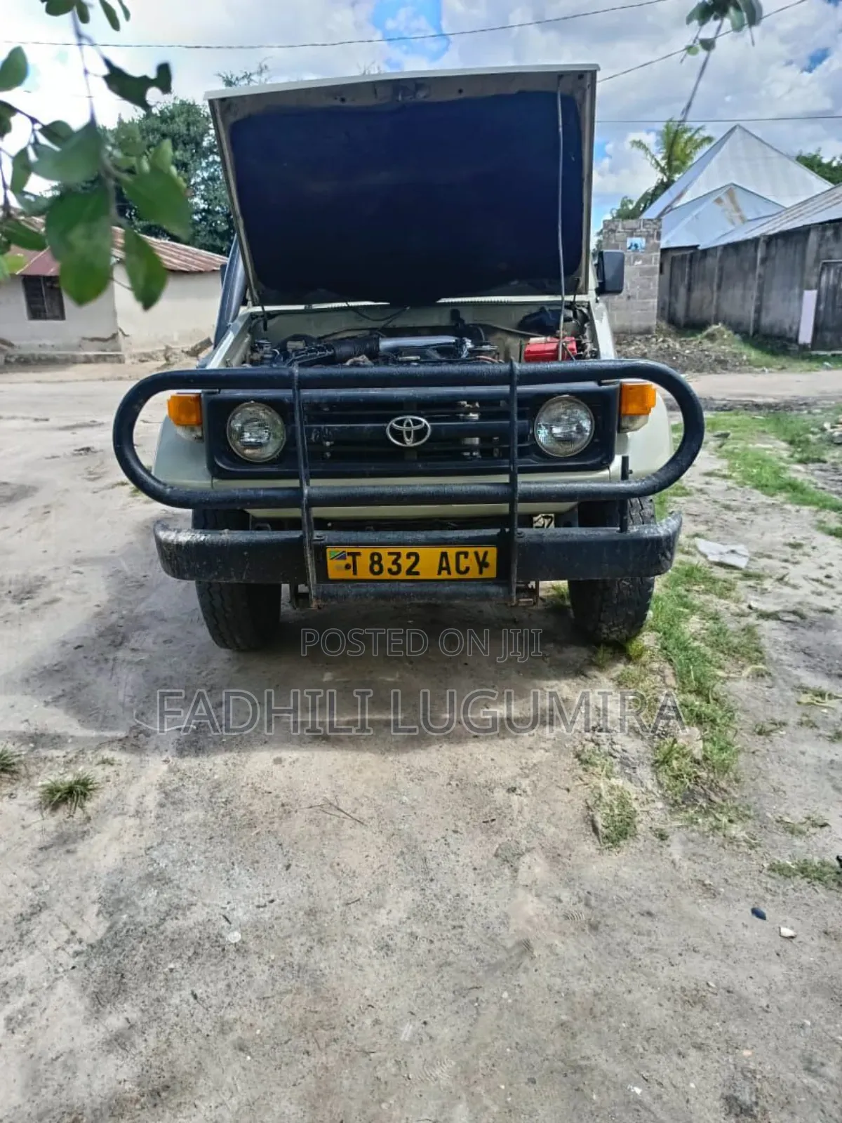 Toyota Land Cruiser 1998 Beige