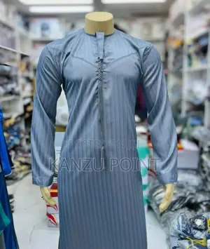 Kanzu Emirates