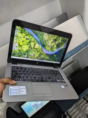 New Laptop HP EliteBook 820 G3 8GB Intel Core i5 SSD 256GB