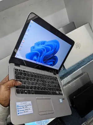 Laptop HP EliteBook 820 G3 8GB Intel Core i5 SSD 256GB