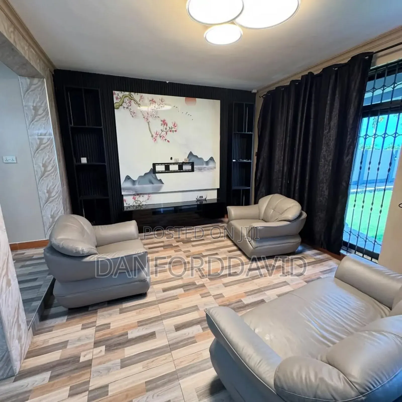 8bdrm Bungalow in Kahwa Real Estate, Kunduchi for rent