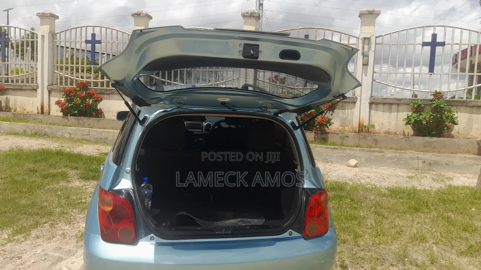 Toyota IST 2004 Blue