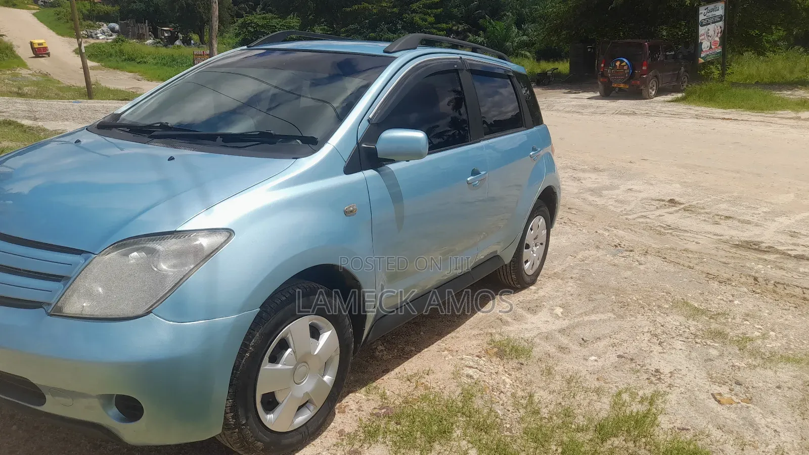 Toyota IST 2004 Blue