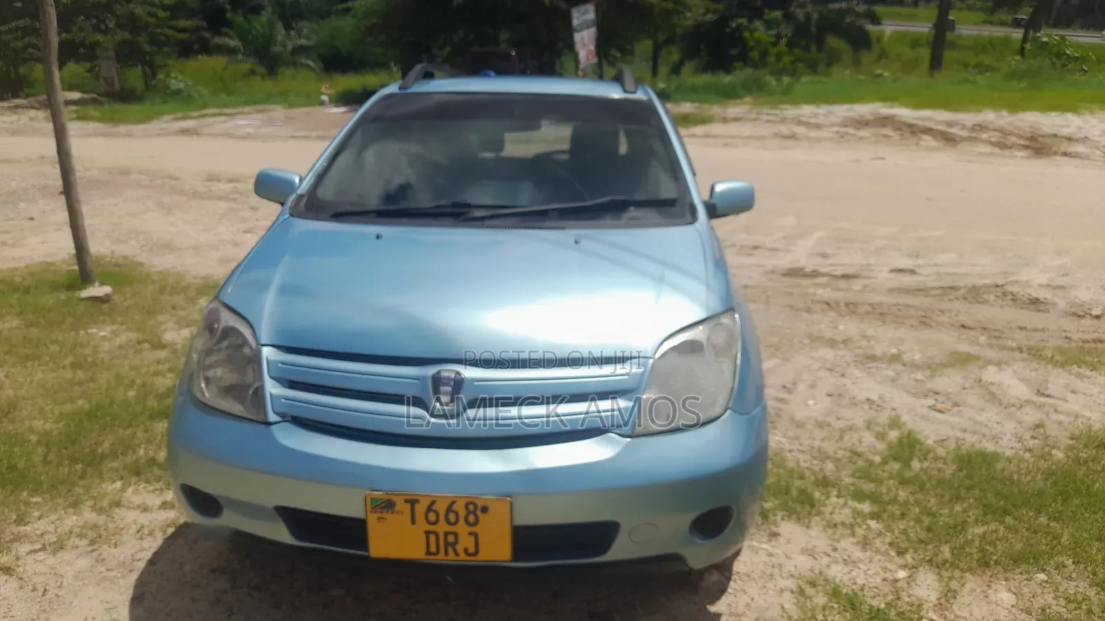 Toyota IST 2004 Blue
