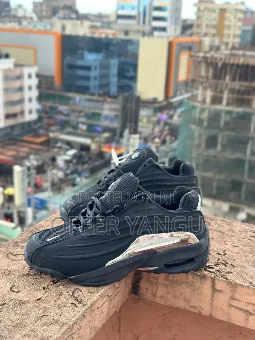 Nokta Brand Sneakers