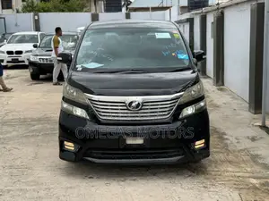 Toyota Alphard 2.4 Petrol AWD 2008 Black