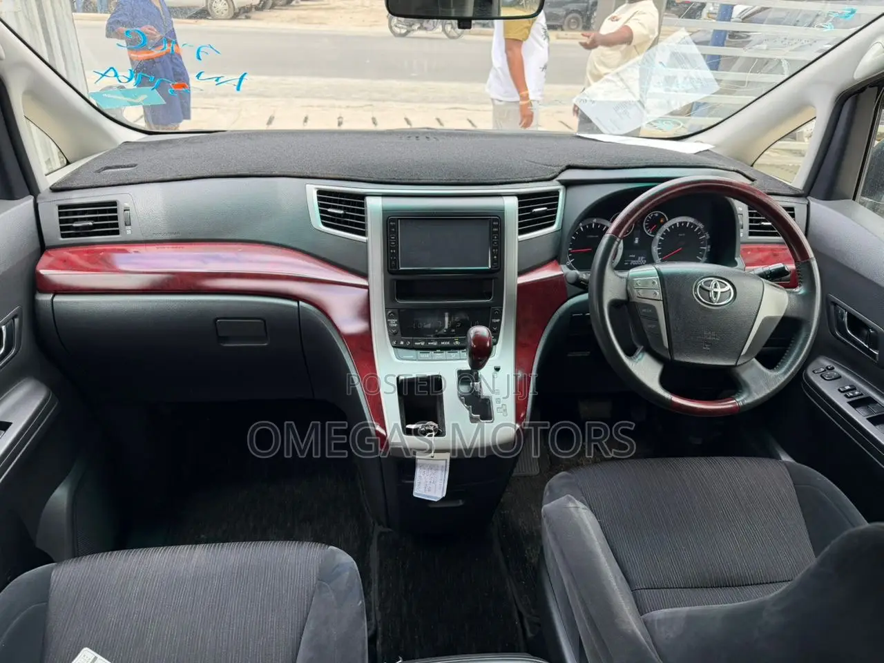 Toyota Alphard 2.4 Petrol AWD 2008 Black