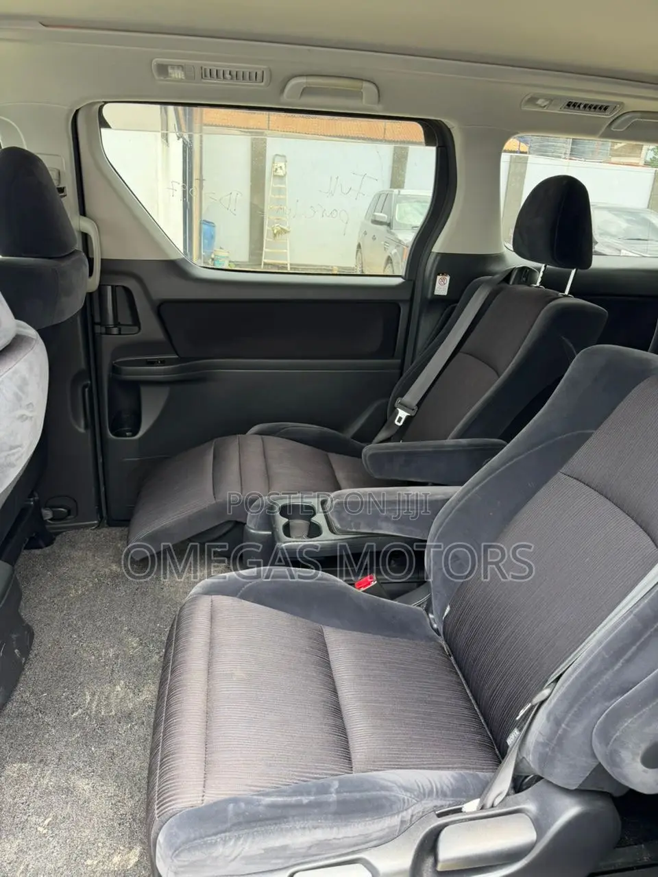 Toyota Alphard 2.4 Petrol AWD 2008 Black