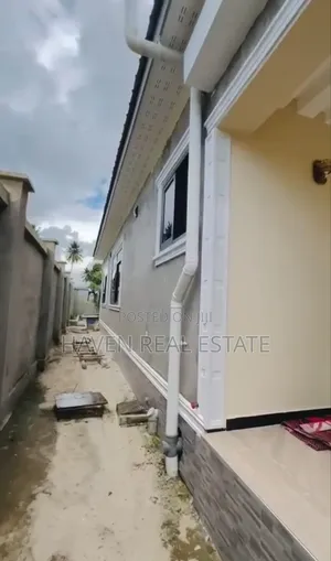 4bdrm House in Kigamboni for sale