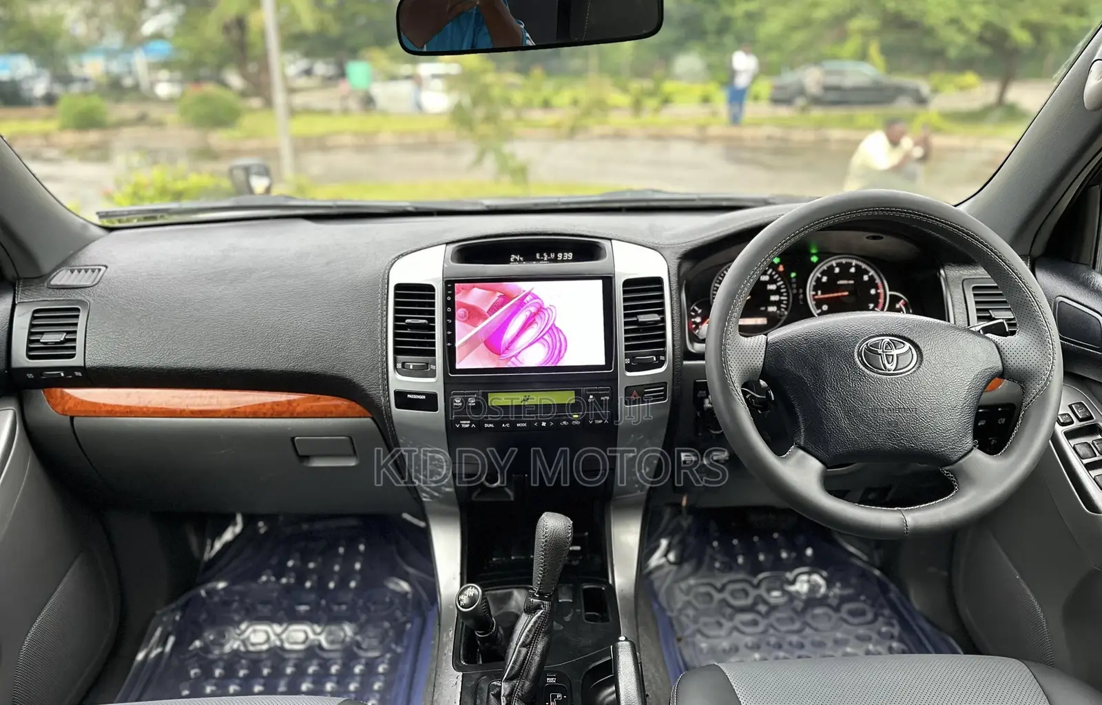 Toyota Land Cruiser Prado 2006 Black