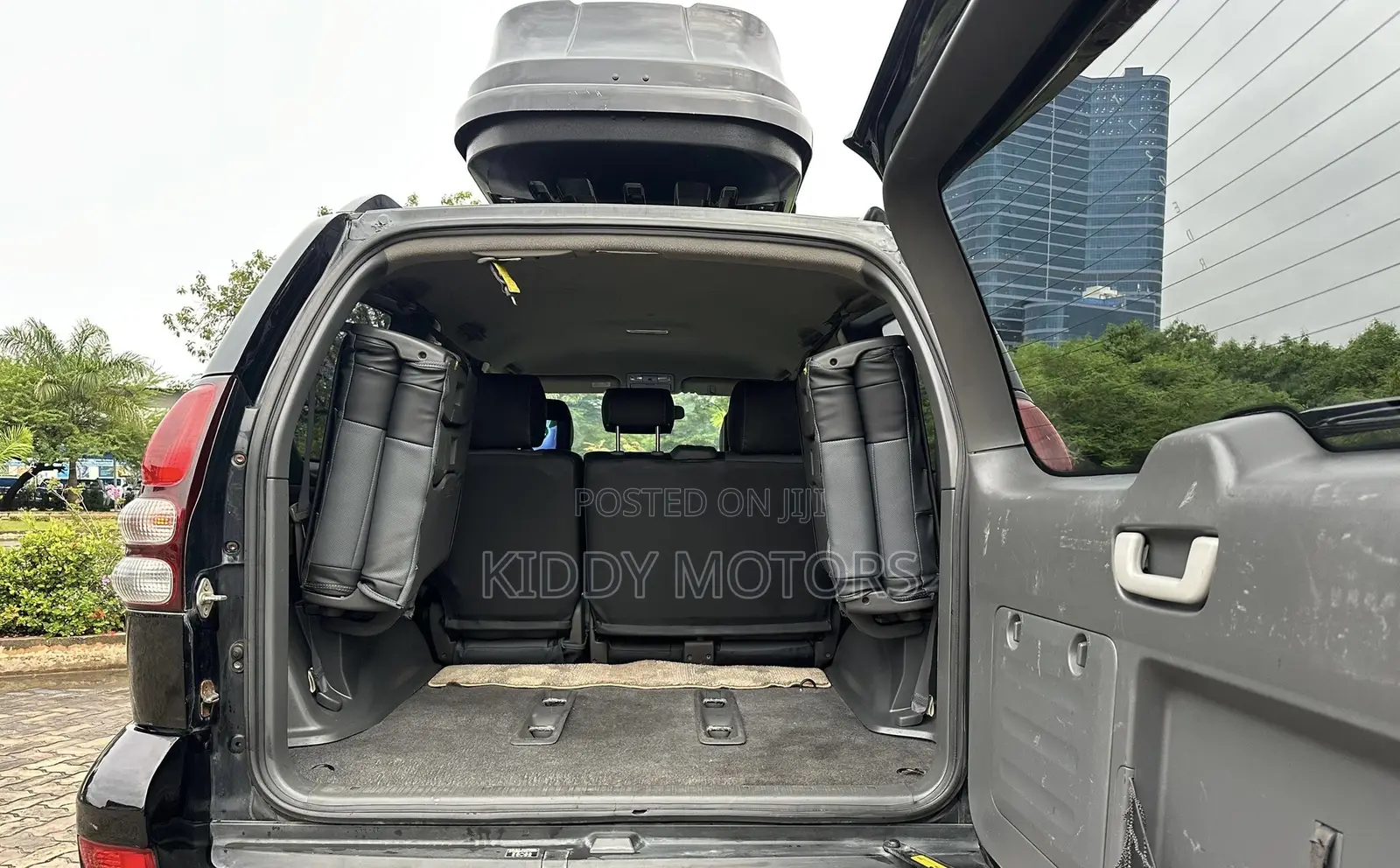 Toyota Land Cruiser Prado 2006 Black