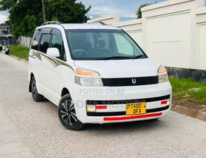 Toyota Noah 2005 White
