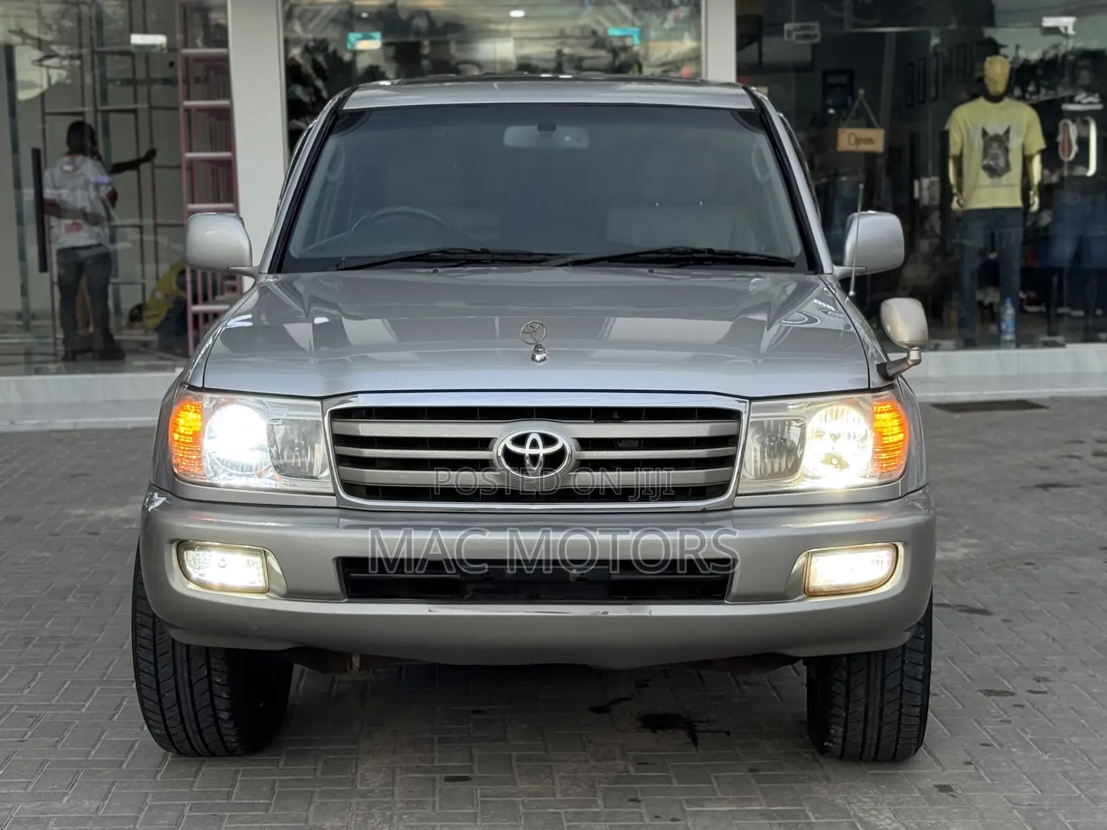 Toyota Land Cruiser 100 4.2 TD Executive 2005 Silver