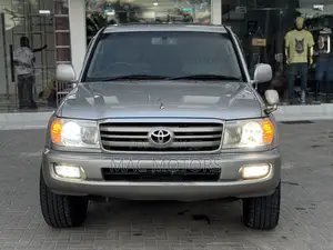Toyota Land Cruiser 100 4.2 TD Executive 2005 Silver