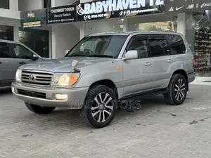 Toyota Land Cruiser 100 4.2 TD Executive 2005 Silver