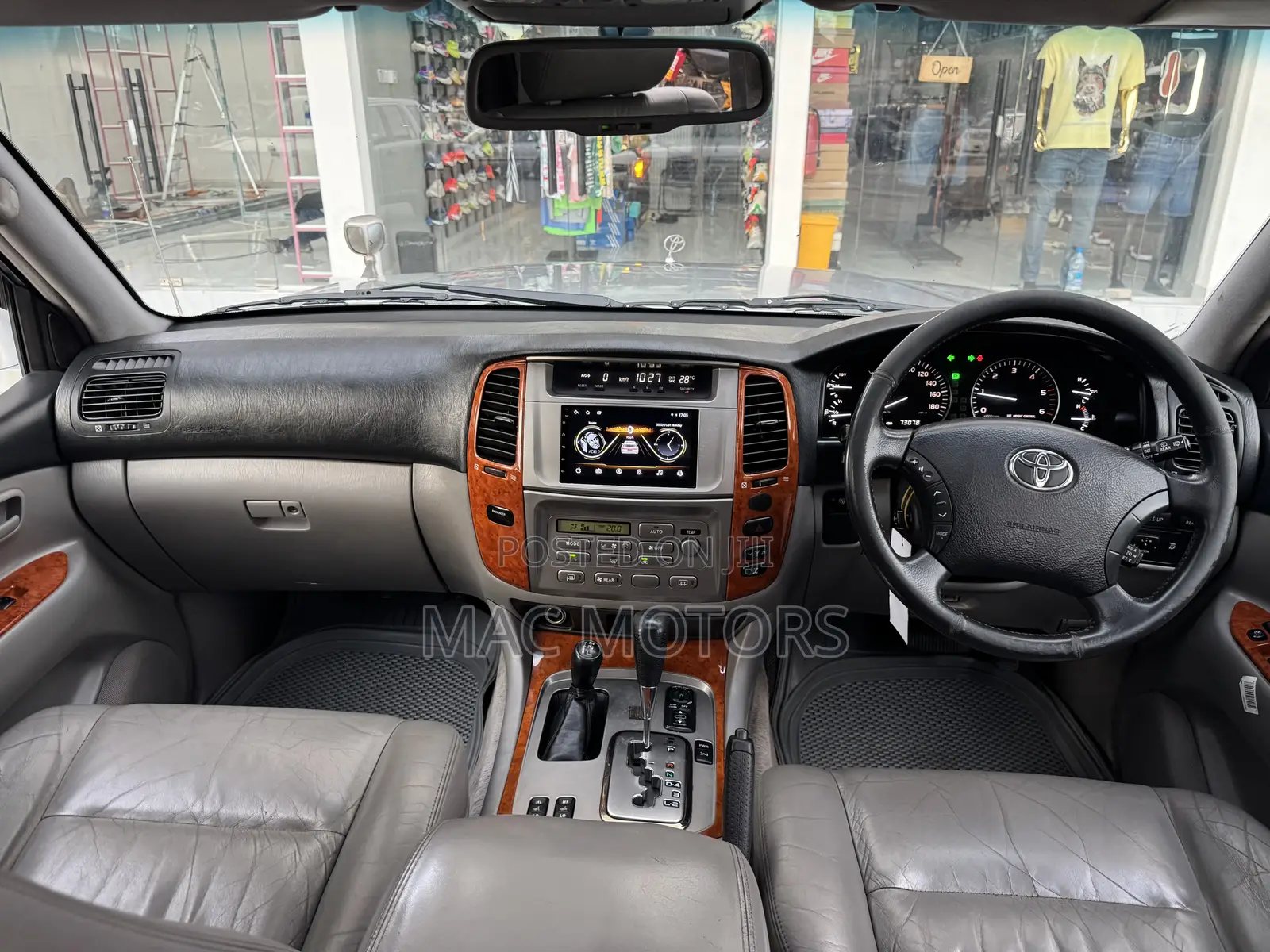 Toyota Land Cruiser 100 4.2 TD Executive 2005 Silver