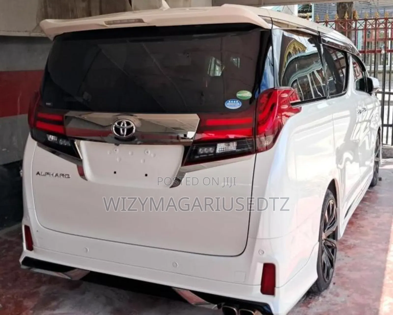 Toyota Alphard 2017 White