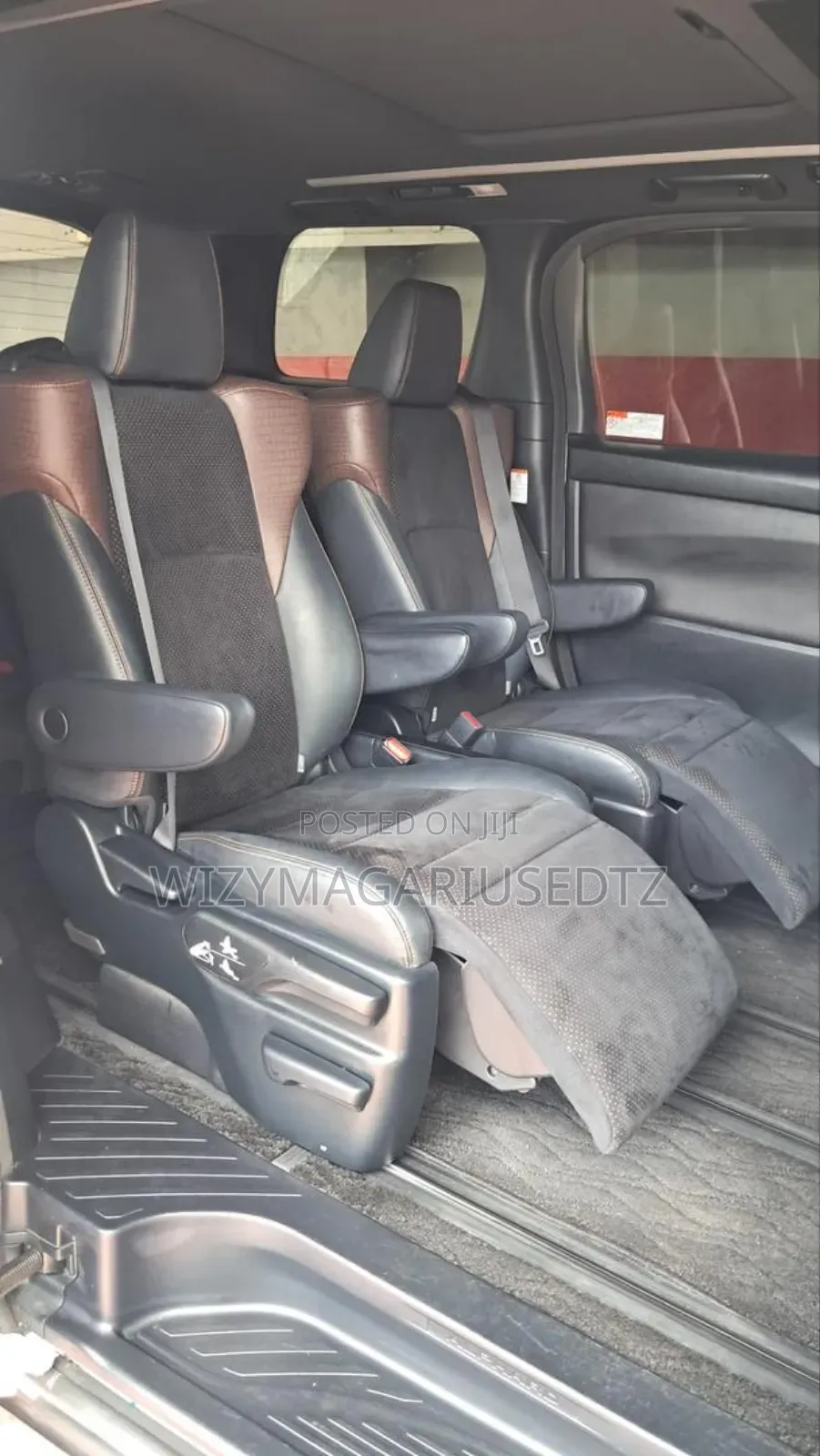Toyota Alphard 2017 White