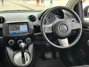 Mazda Demio 2011 Blue
