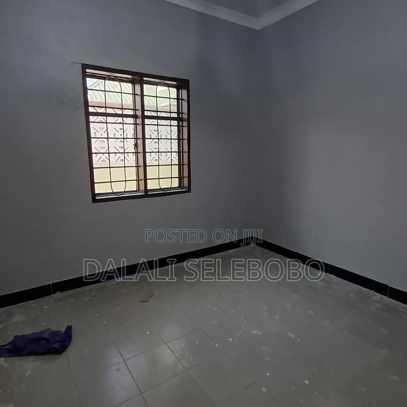 4bedrooms Stand Alone Private Office Pia