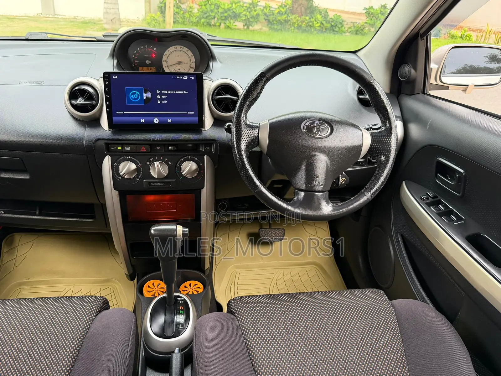 Toyota IST 2005 Gold