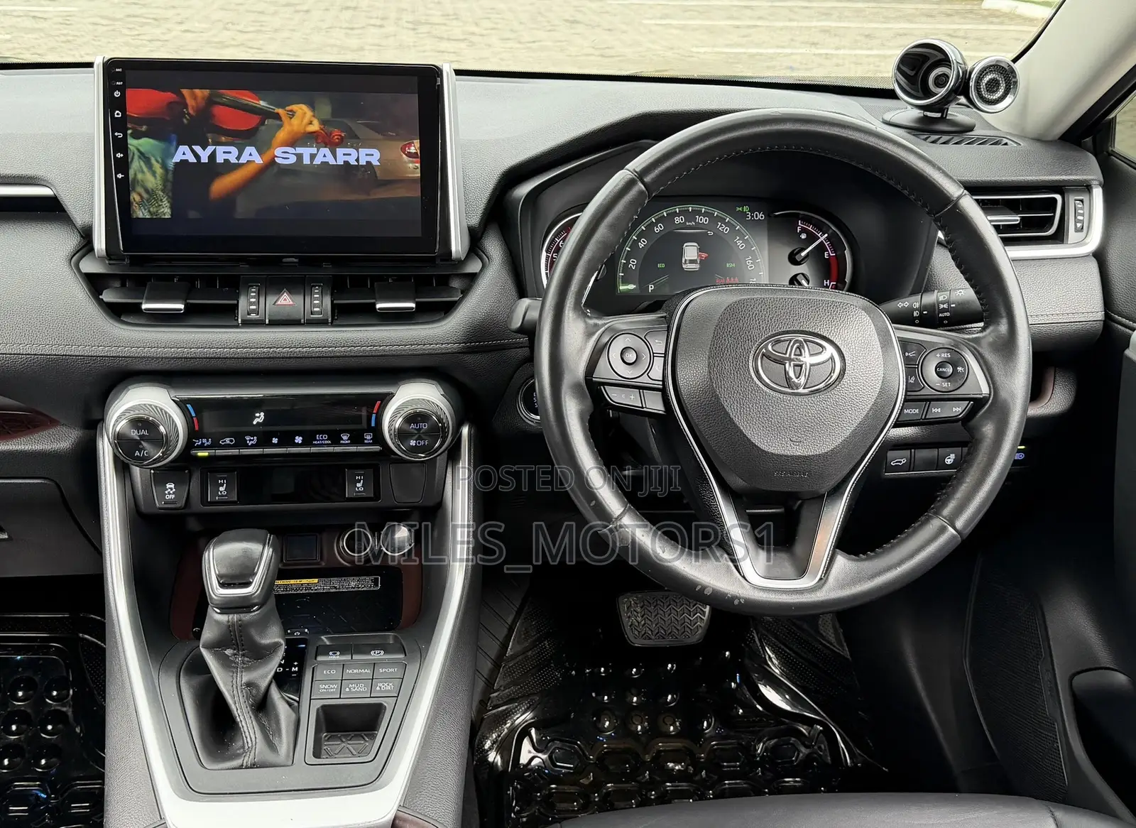 Toyota RAV4 2020 Gray