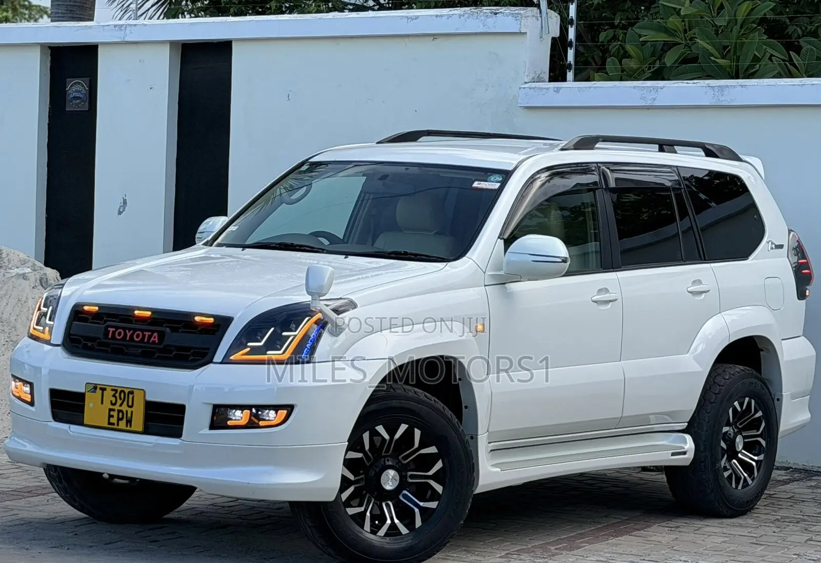 Toyota Land Cruiser Prado 2007 White