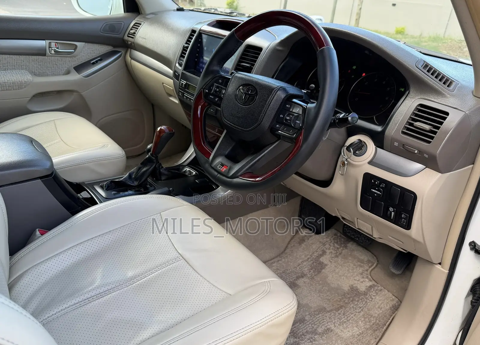 Toyota Land Cruiser Prado 2007 White