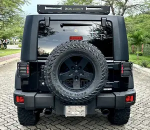 Jeep Wrangler 2010 Black