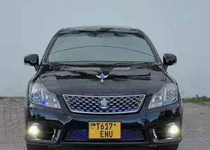 Toyota Crown 2012 Black