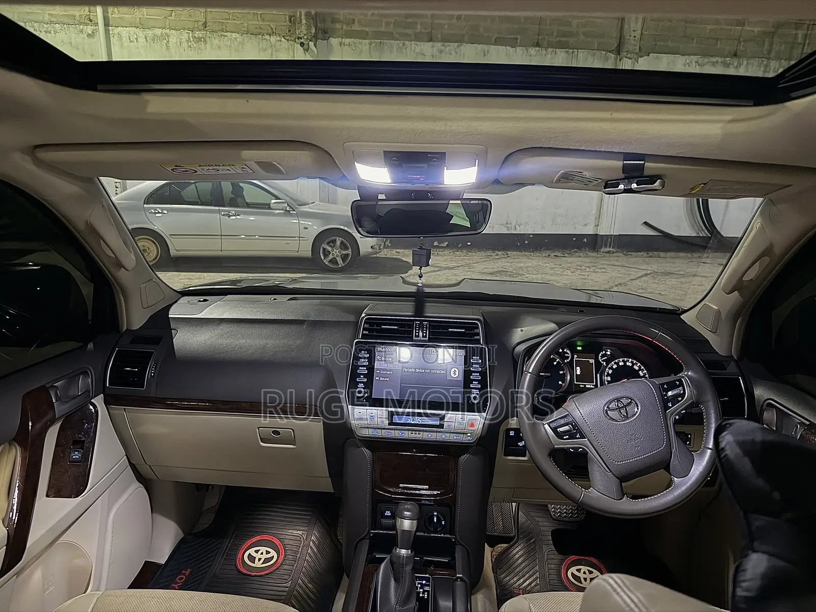 Toyota Land Cruiser Prado 2023 Black