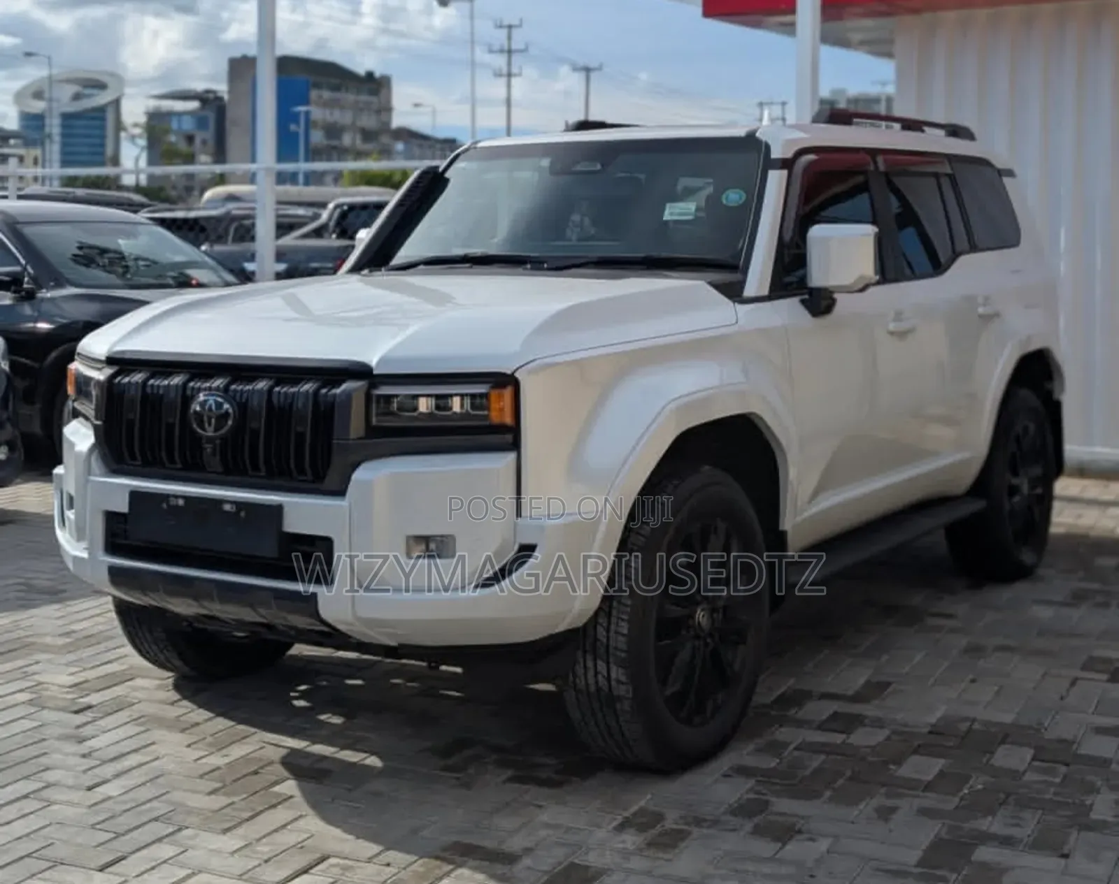 Toyota Land Cruiser Prado 2.8 2024 White