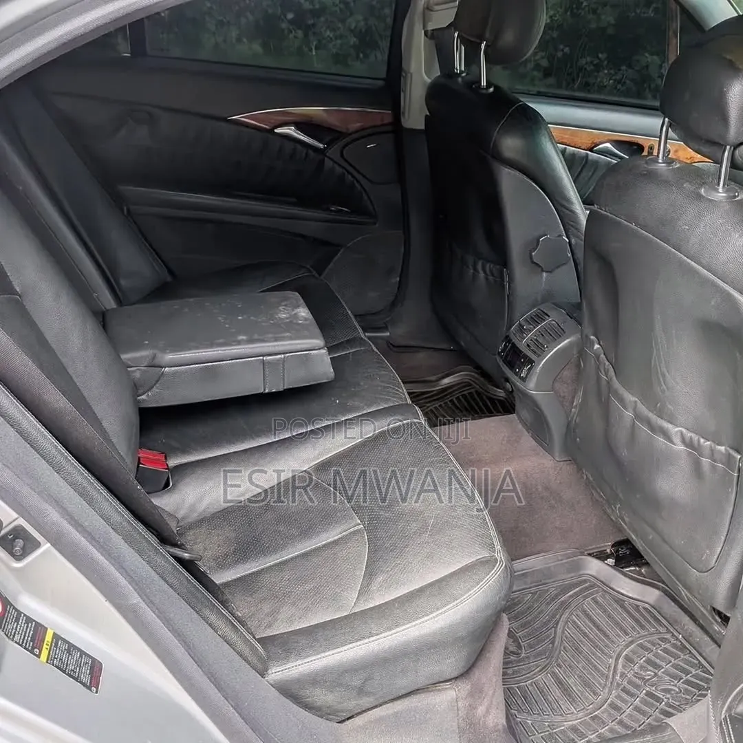 Mercedes-Benz E240 2005 Silver