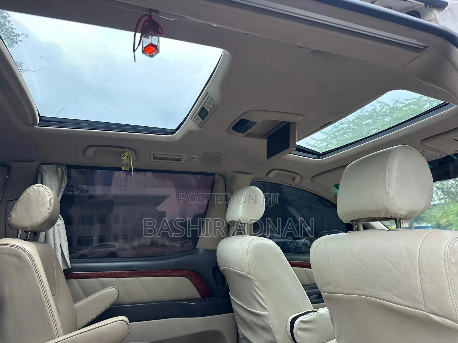 Toyota Alphard 3.0 Petrol FWD 2007 Silver