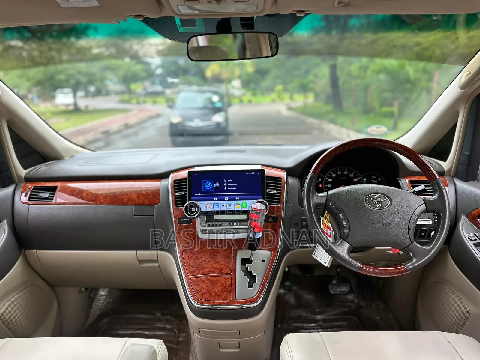 Toyota Alphard 3.0 Petrol FWD 2007 Silver