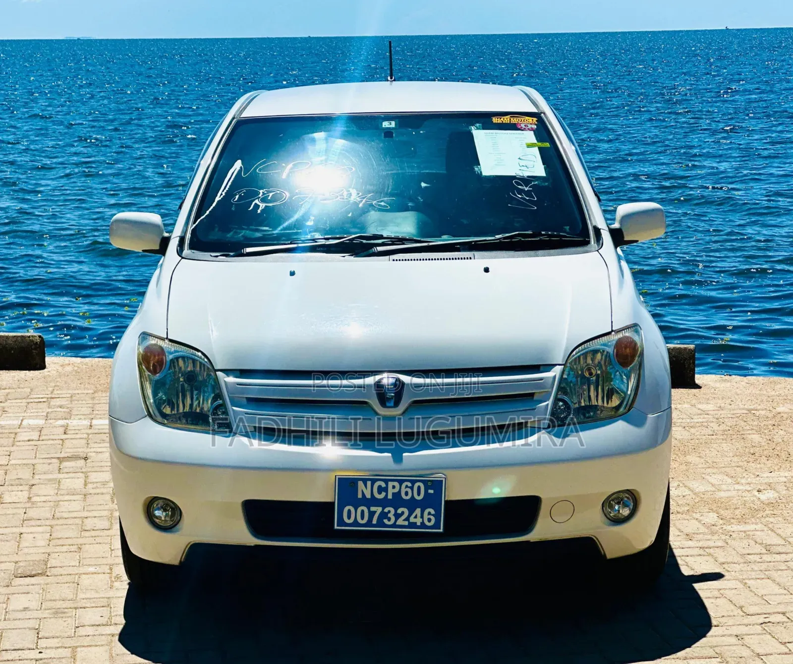 Toyota IST 2003 White