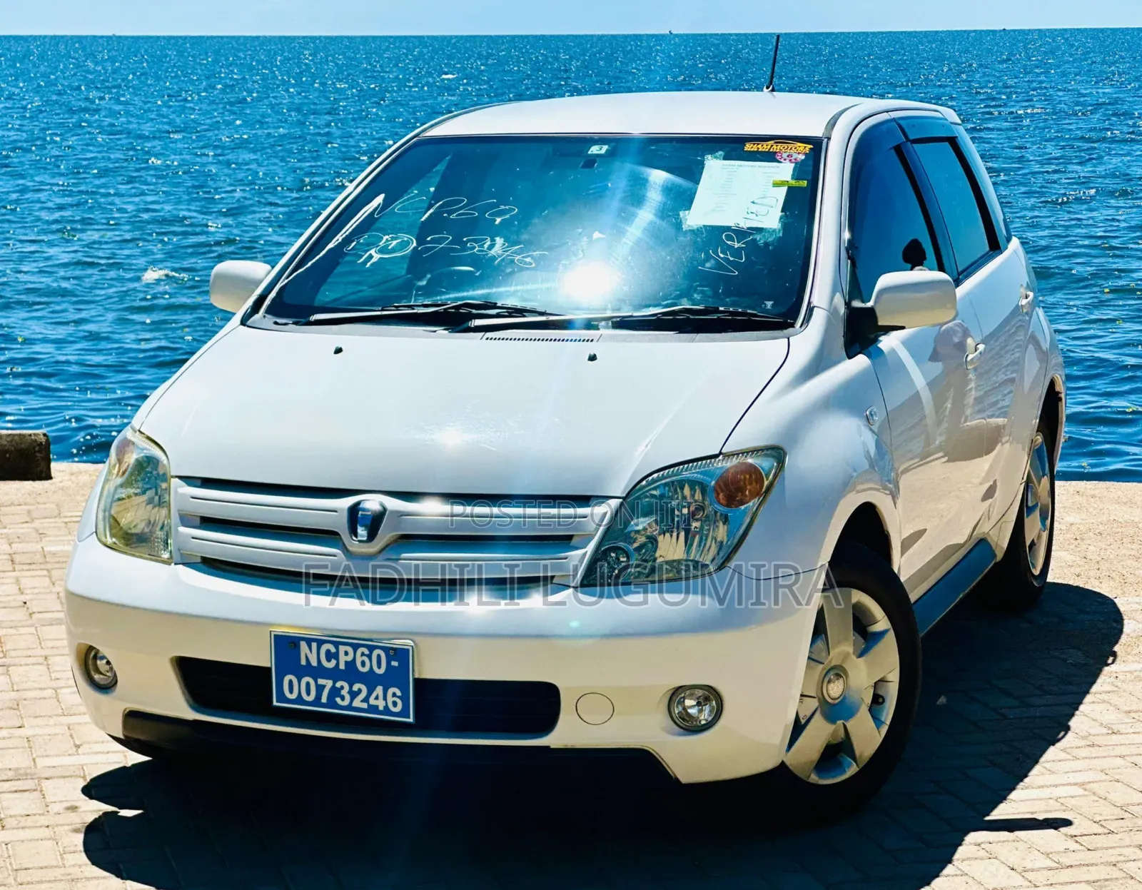 Toyota IST 2003 White