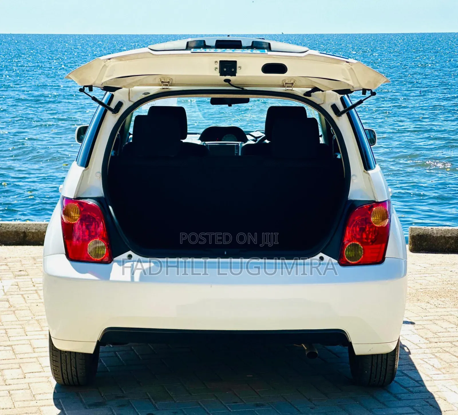 Toyota IST 2003 White