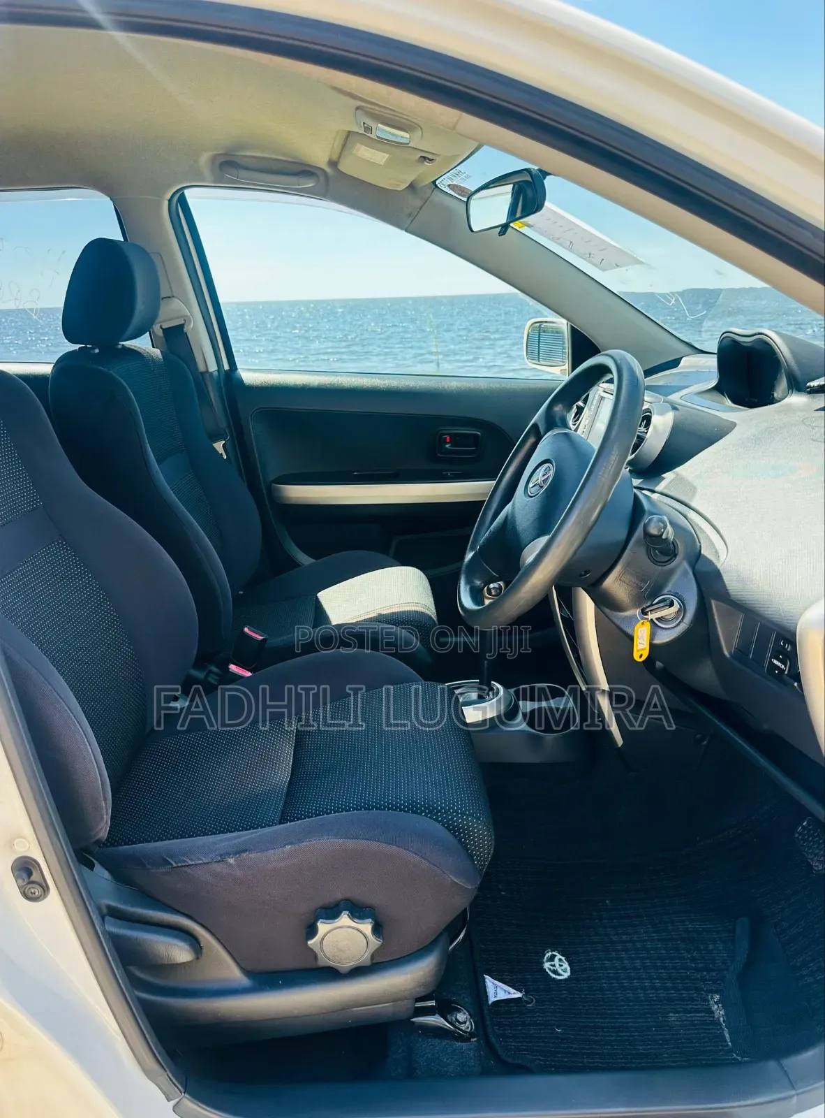 Toyota IST 2003 White