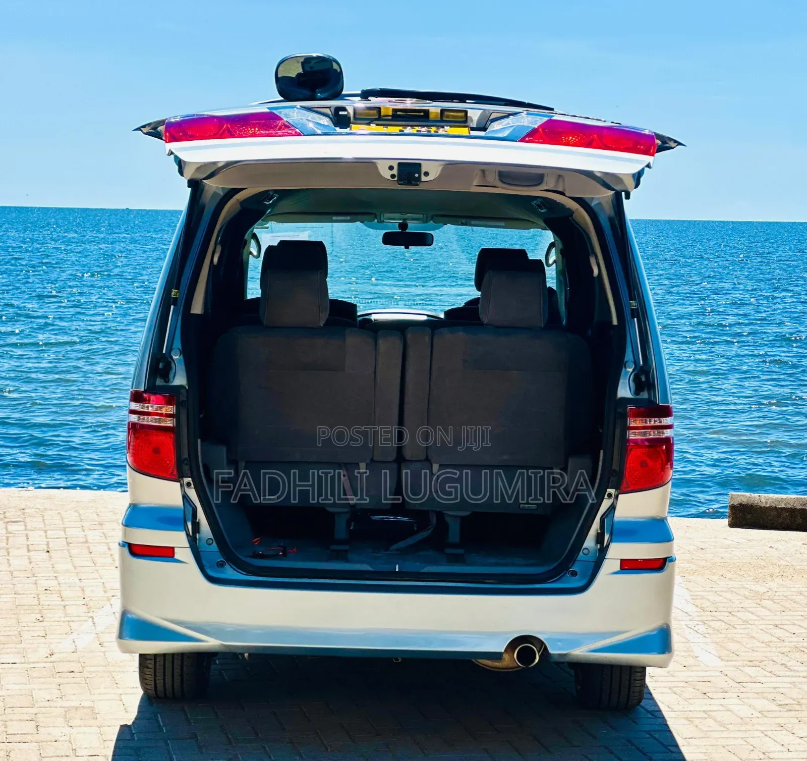 Toyota Alphard 2006 Gray