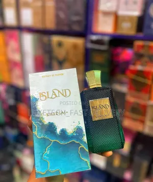 Khadlaj Island Extrait De Parfum, a Unisex Tropical Fragrance