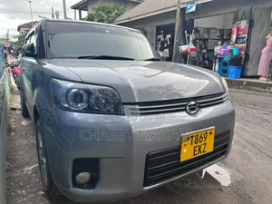 Toyota Corolla Rumion Hatchback 1.8 FWD 2009 Gray