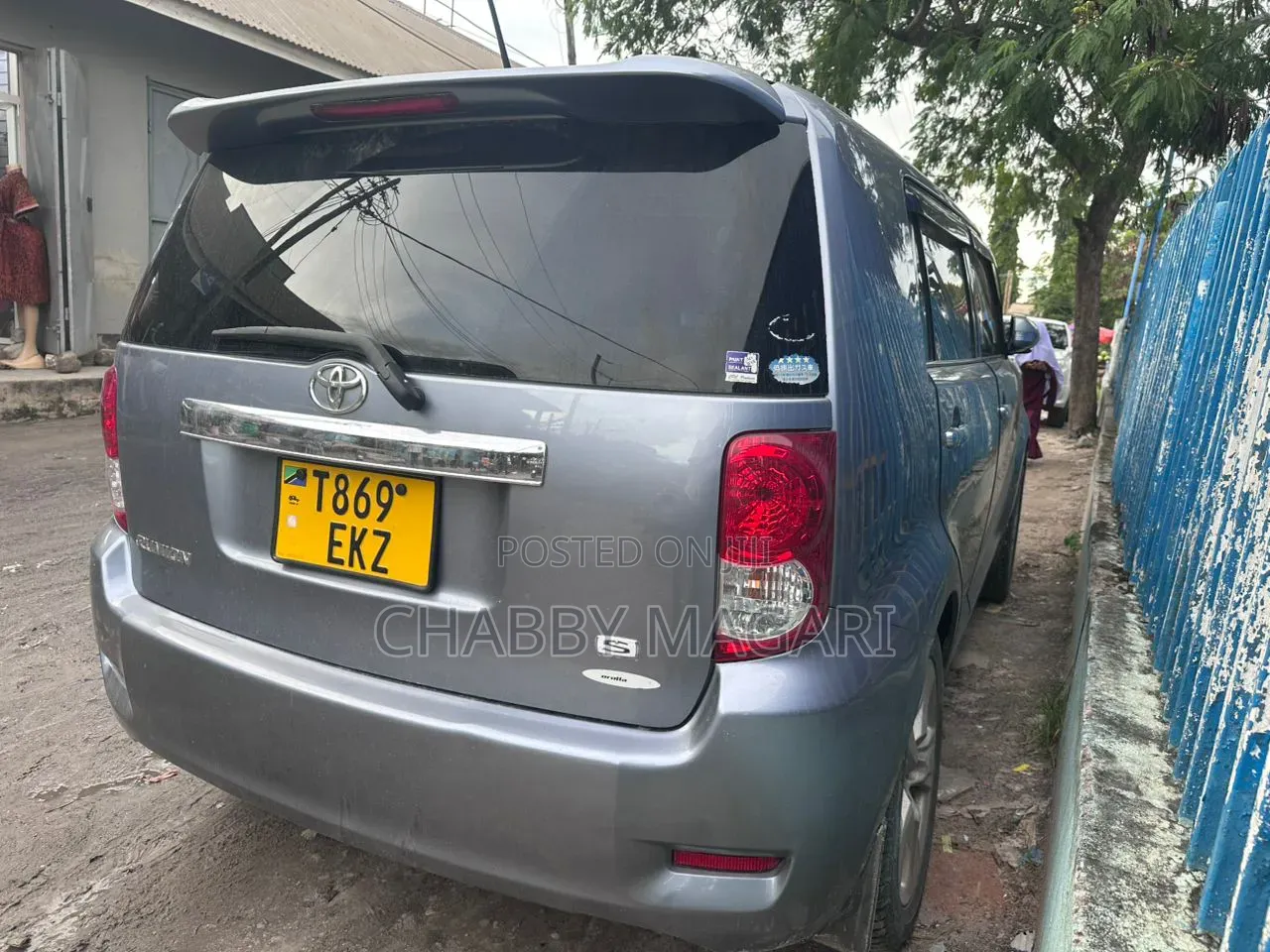 Toyota Corolla Rumion Hatchback 1.8 FWD 2009 Gray