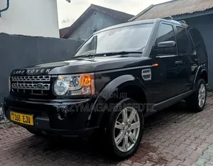 Land Rover Discovery 2013 Matt Black